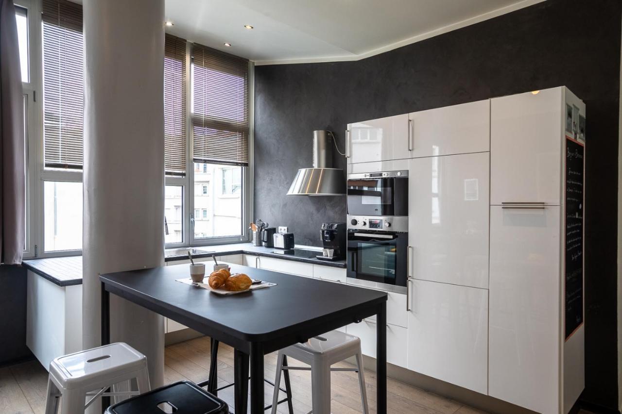 Le Loft Horloger Avec Parking Apartment Безансон Екстериор снимка