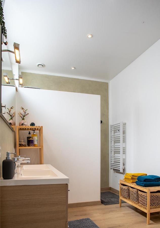 Le Loft Horloger Avec Parking Apartment Безансон Екстериор снимка